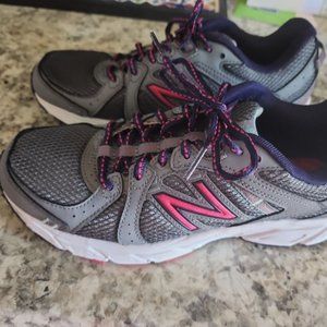 Women's New Balance Sneakers